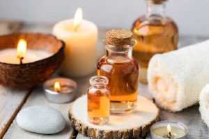 Discover Hot Oil Massage Top 10 Benefits & Differences from Hot Stone Therapy