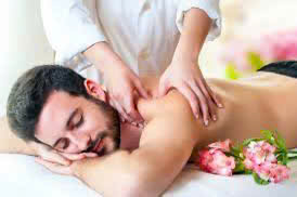 Discover Traditional Balinese Massage & Top 5 Incredible Benefits