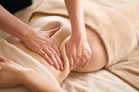 Effective Slimming Massage Techniques for Fat Reduction